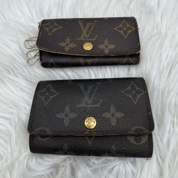 Louis Vuitton Handbags - Authentic Louis Vuitton Monogram Wallet &‎ 6 Key Holder Bundle Vintage
